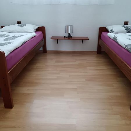Apartman Thea Gomirje מראה חיצוני תמונה